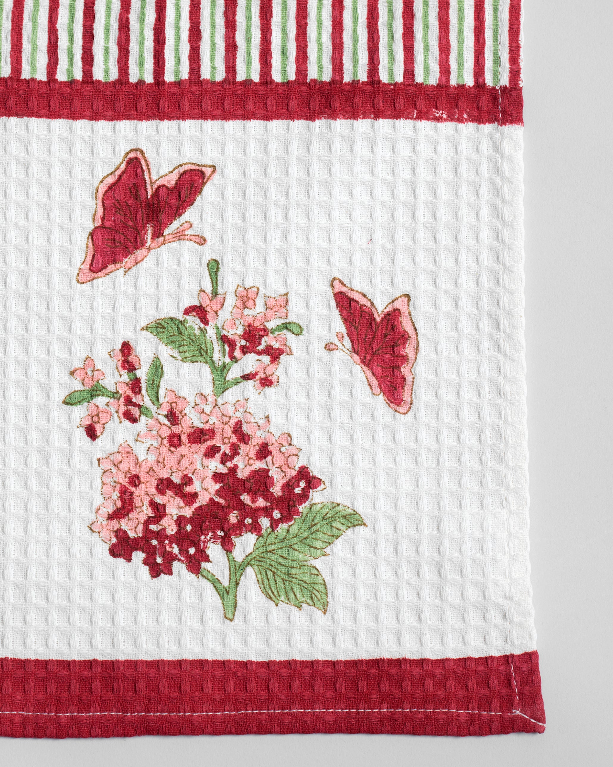 Whispering Hydrangea Pink Hand Towel