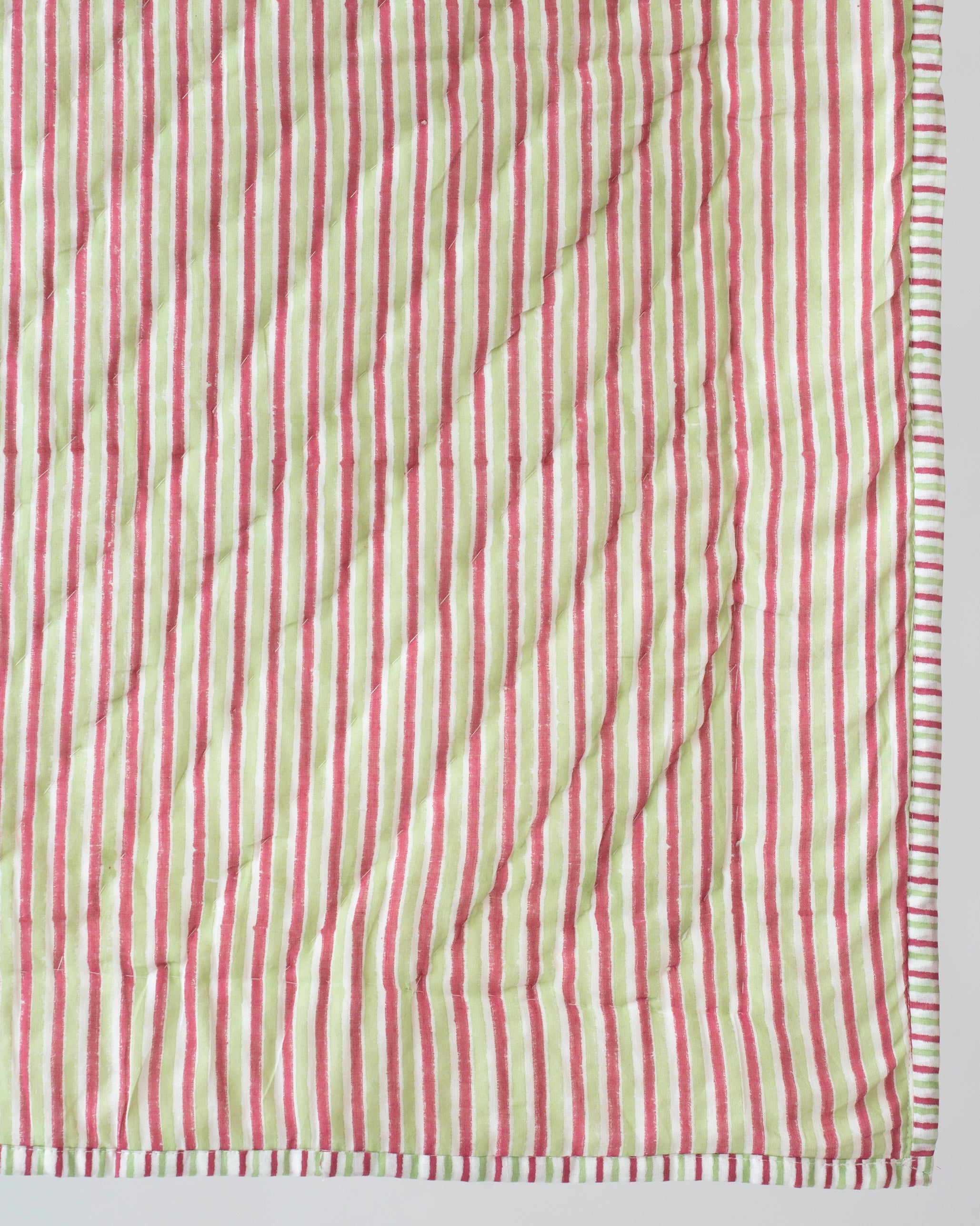 Bougainvillea Blooms Pink Quilt