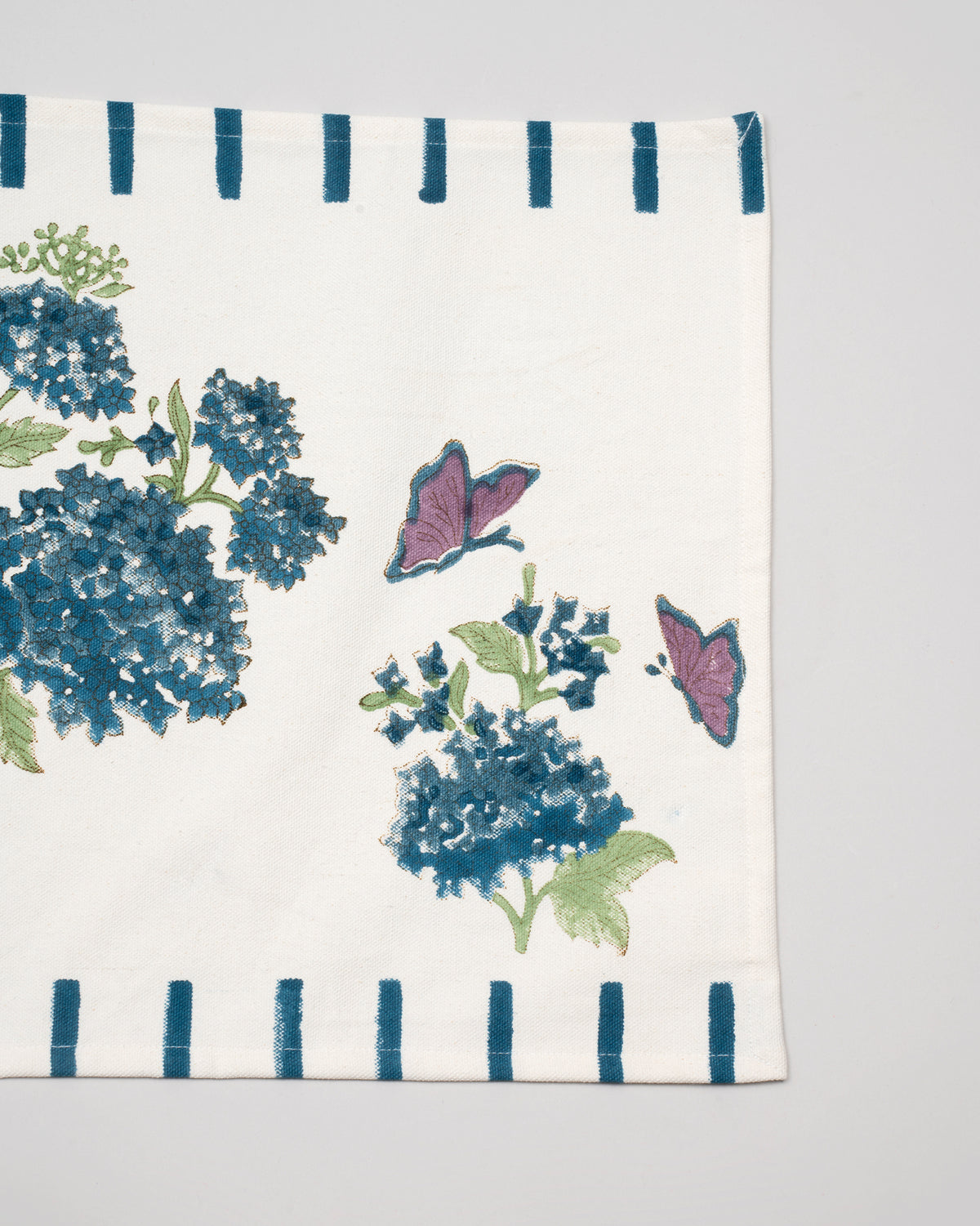 Whispering Hydrangea Classic Blue Table Mat & Napkin Set of 6 Rangbagh